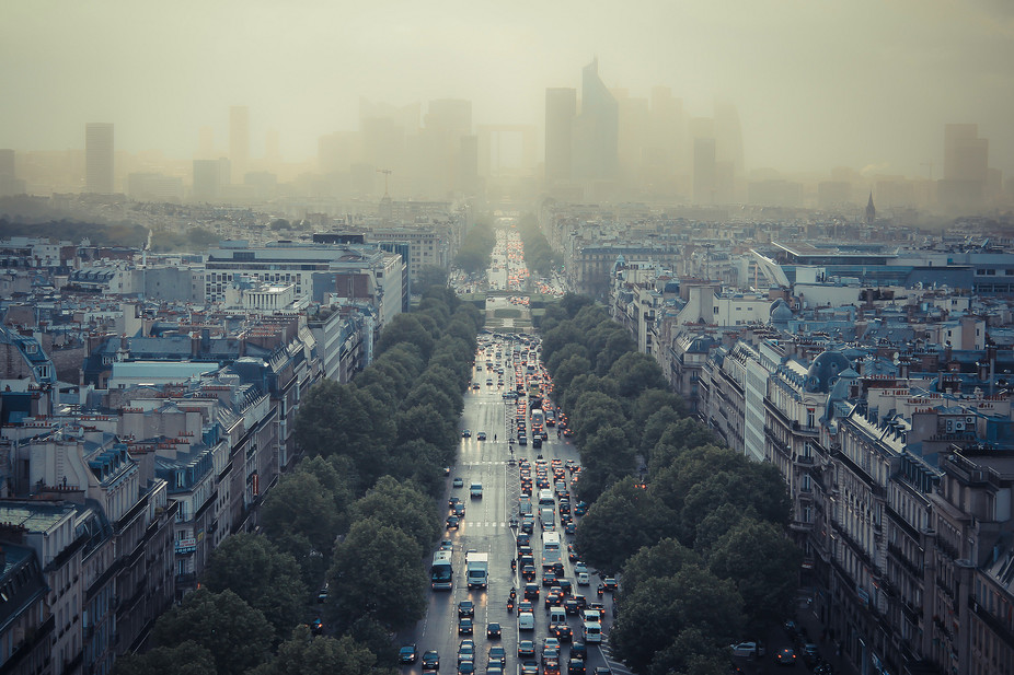 pollution Paris champs élysés